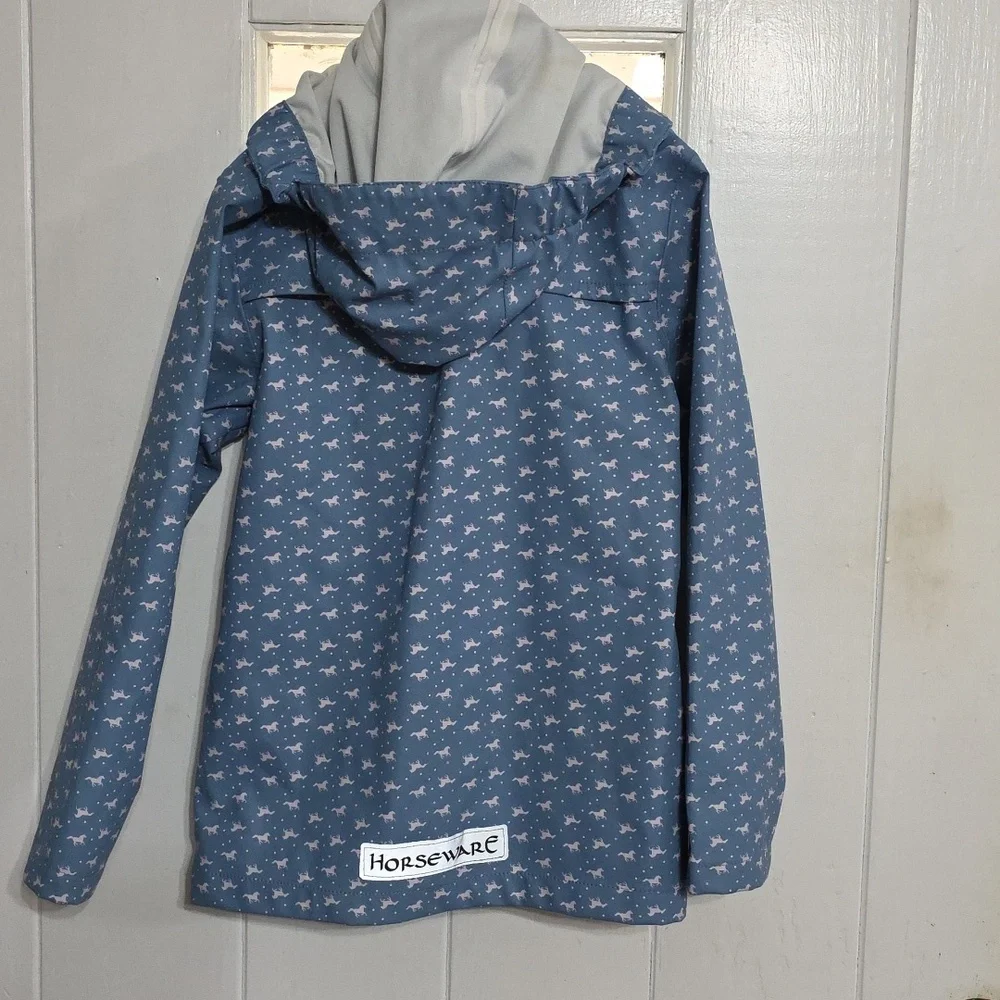 Horseware Ireland Girl's Raincoat Hooded Zips Horses Pockets Sz 7/8yr. EUC